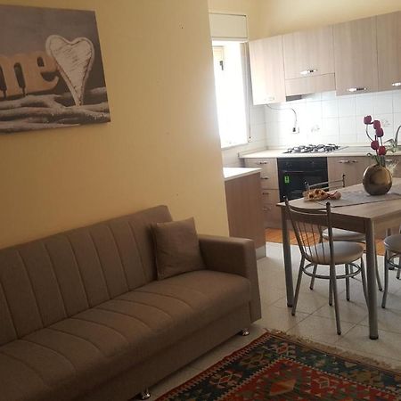 Giusy'S Place 1 Διαμέρισμα Campofelice Di Roccella Εξωτερικό φωτογραφία